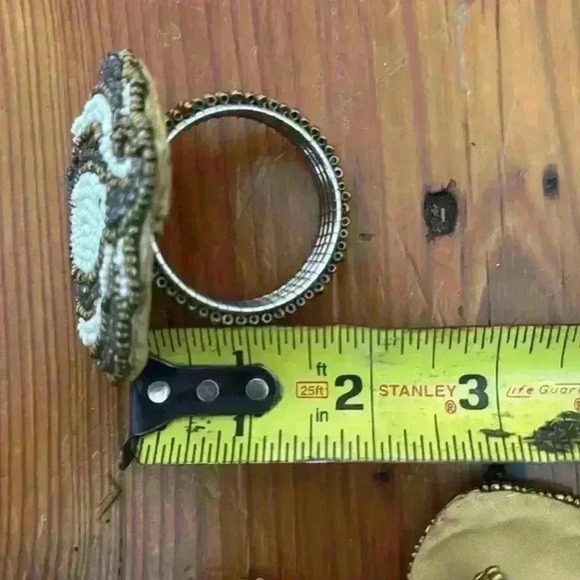 Pumpkin Beaded Napkin Holder Rings Fall Halloween Thanksgiving - Picture 4 of 4